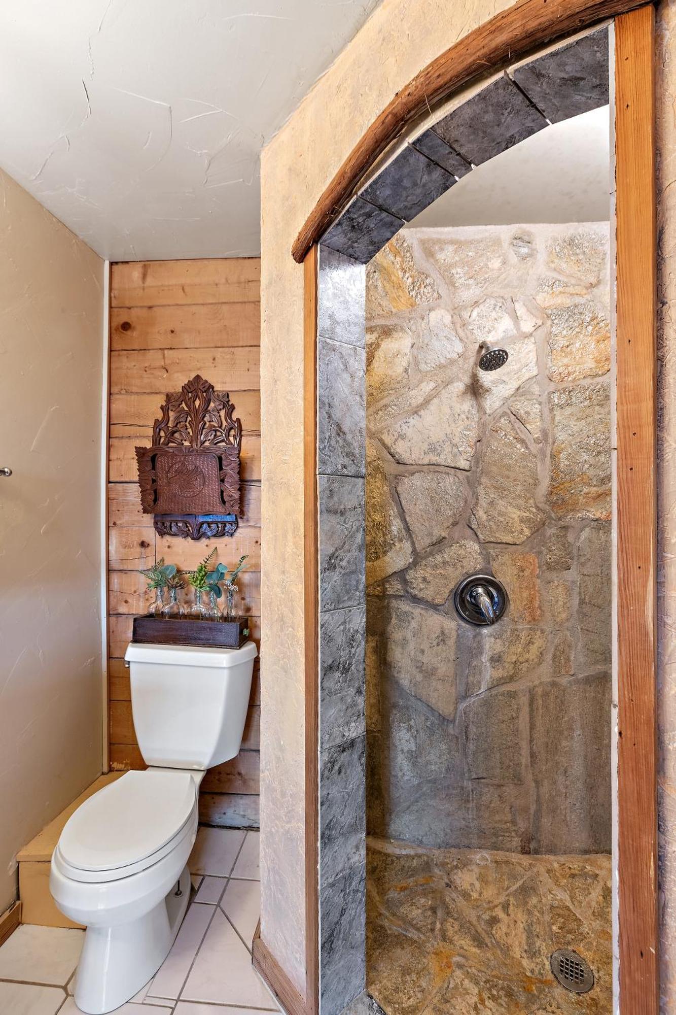 פרדריקסברג Mighty Oak Log Cabin מראה חיצוני תמונה