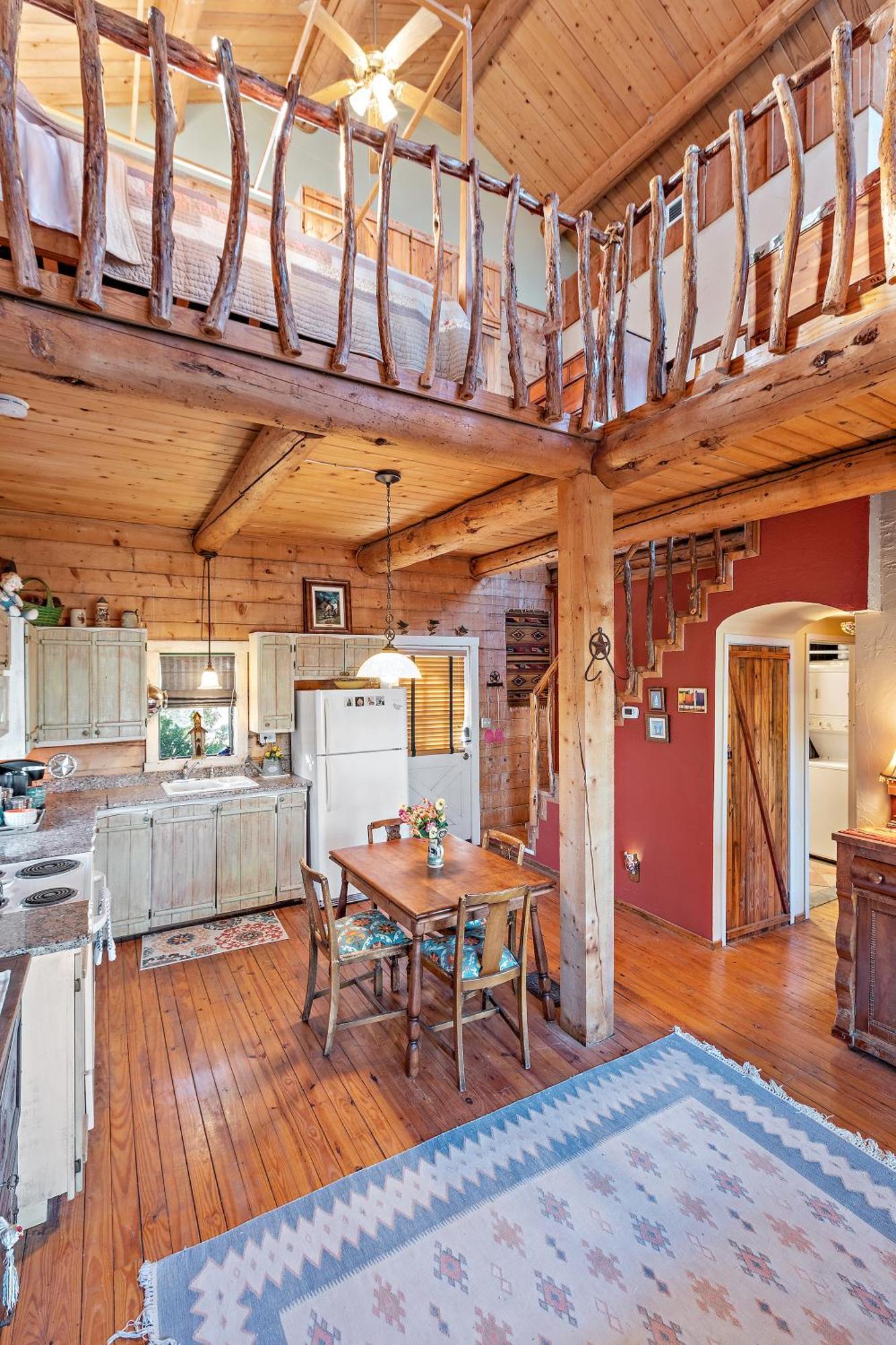 פרדריקסברג Mighty Oak Log Cabin מראה חיצוני תמונה